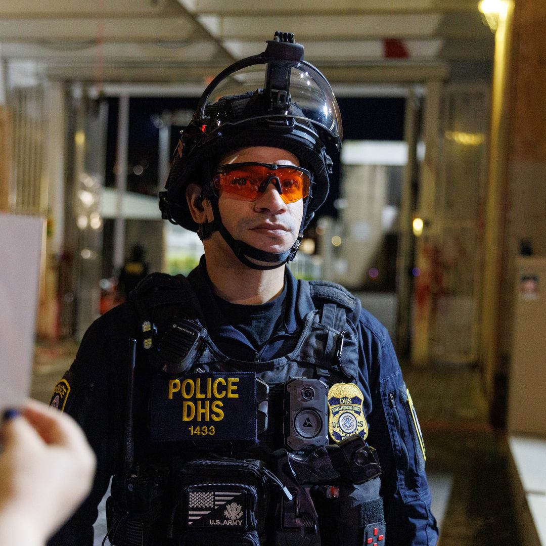 Agente del Servicio de Inmigración y Control de Aduanas (ICE). Foto: AP